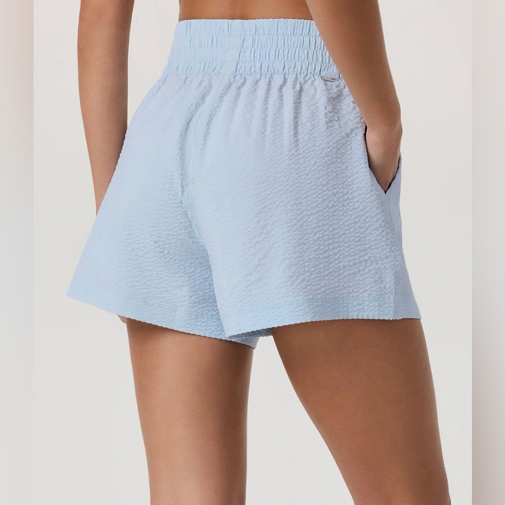 New Vuori Women’s Villa Textured Short Light Mist Blue Size XL VW3082 - Picture 2 of 8